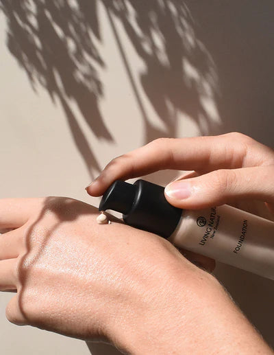 リビングネイチャーファンデーション ピュアアイボリー 30ml